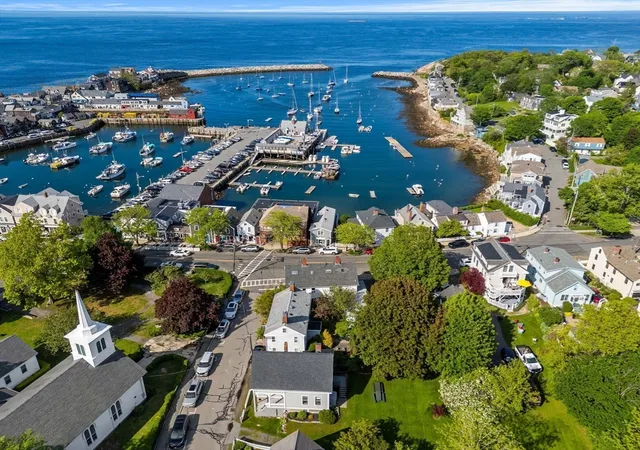 2nd image of 2 Mount Pleasant St, Rockport, MA 01966