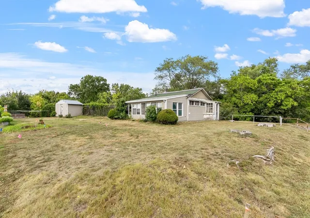 2nd image of 14 Cross St, Woburn, MA 01801 | MLS# 73533794