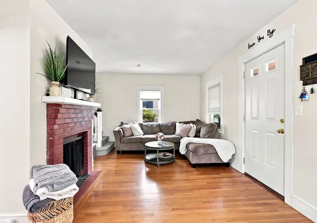Homes for sale in Quincy, MA | 246 North Central Ave, Quincy, MA 02170 | MLS# 73549374