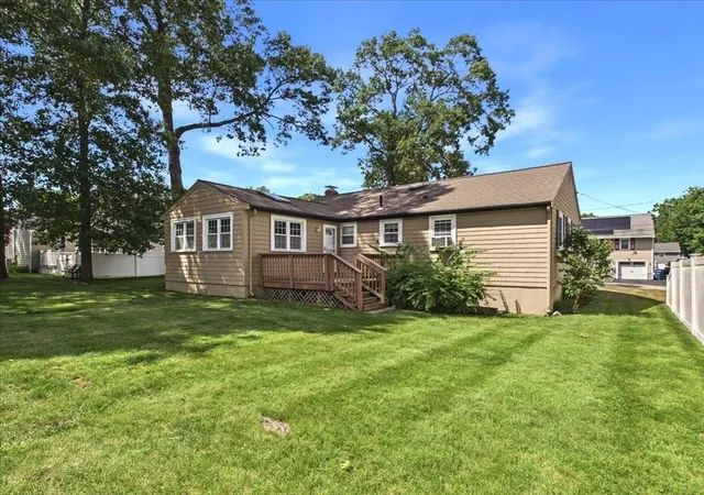 Homes for sale in Canton, MA | 4 Anna Dr, Canton, MA 02021 | MLS# 73542012