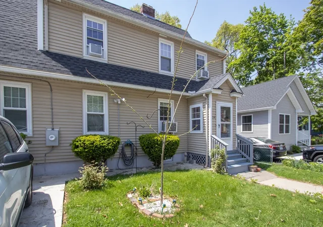 Homes for sale in Springfield, MA | 34 Preston St, Springfield, MA 01109 | MLS# 73522203