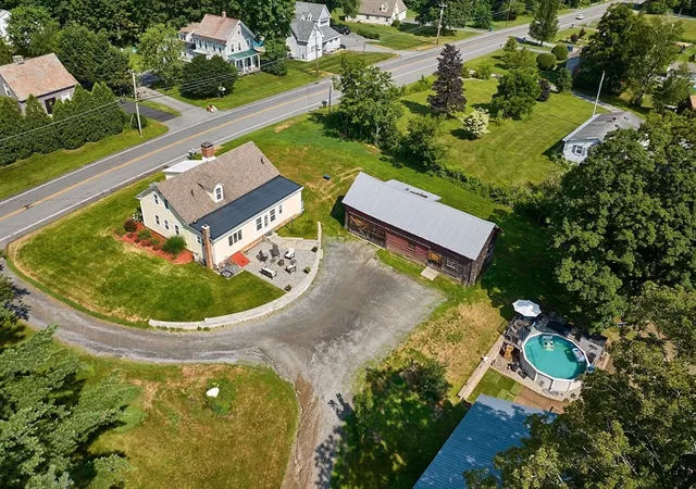 Homes for sale in Greenfield, MA | 971 Bernardston Road, Greenfield, MA 01301 | MLS# 73406183
