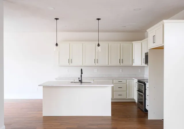 Homes for sale in West Bridgewater, MA | 42 Metacomet Road #32, West Bridgewater, MA 02379 | MLS# 73460383