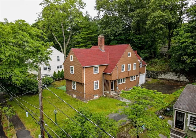 2nd image of 39 Holman Rd, Auburndale, MA 02466 | MLS# 73540949