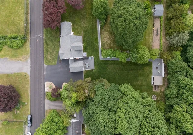 35th image of 24 Wilbur St, Raynham, MA 02767 | MLS# 73537122