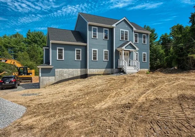 image of 4 Sherwood Lane, Lakeville, MA 02347 | MLS# 73559988