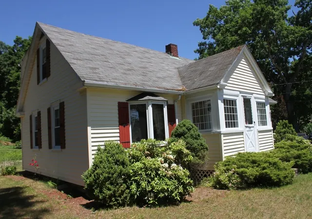 Homes for sale in Grafton, MA | 140 Millbury St, Grafton, MA 01519 | MLS# 73538022