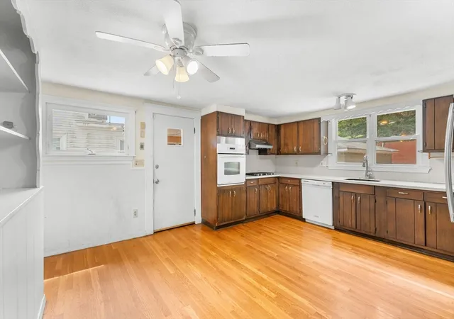 Photo 3 of Sale Pending at 80 Verona St, Lynn, MA 01904 | MLS# 73562134 | Listing updated on 2026-09-02