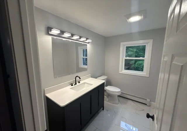 23rd image of 658 Berkley St, Berkley, MA 02779 | MLS# 73542139
