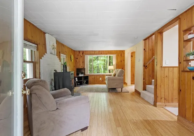 Homes for sale in Lancaster, MA | 42 Fuller Ave, Lancaster, MA 01523 | MLS# 73530009