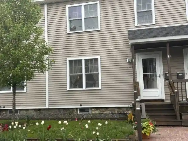 Listing Photo 2 - Condo for sale in 31 Taft St located at 31 Taft St, North Adams, MA 01550 - Unit #31