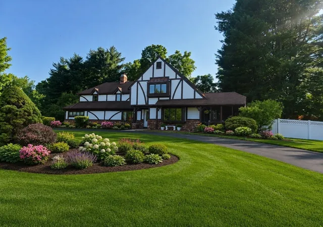 Photo 1 of Single family home for sale at 35 Cross Meadow Rd, East Longmeadow, MA 01028 | MLS# 73549141 | Listing updated on 2026-09-10