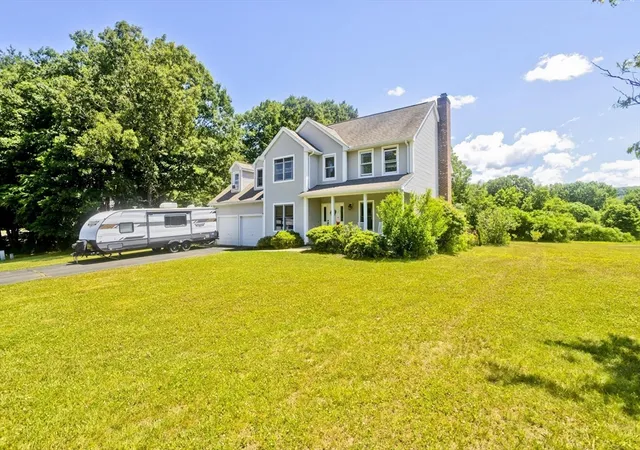 Homes for sale in Southwick, MA | 26 Laro Rd, Southwick, MA 01077 | MLS# 73540339