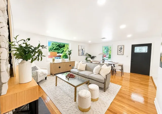 4th image of 3 Bradford Road, Lynn, MA 01904 | MLS# 73549384
