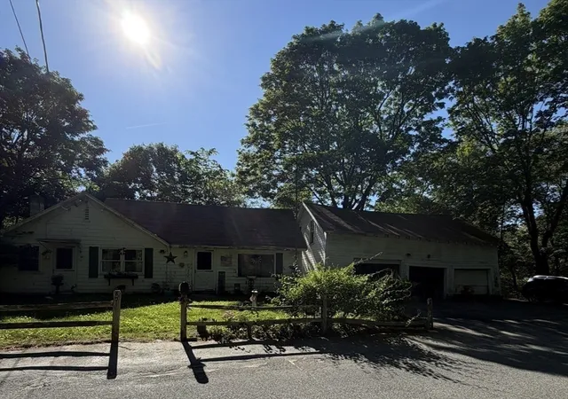Homes for sale in Rehoboth, MA | 28-30 Locust Ave, Rehoboth, MA 02769 | MLS# 73539603