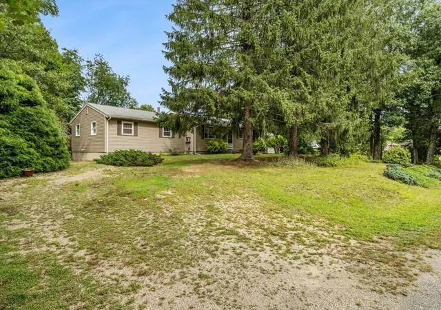 Photo 3 of Sale Pending at 7 Crocker St, Middleboro, MA 02346 | MLS# 73569439 | Listing updated on 2026-09-04