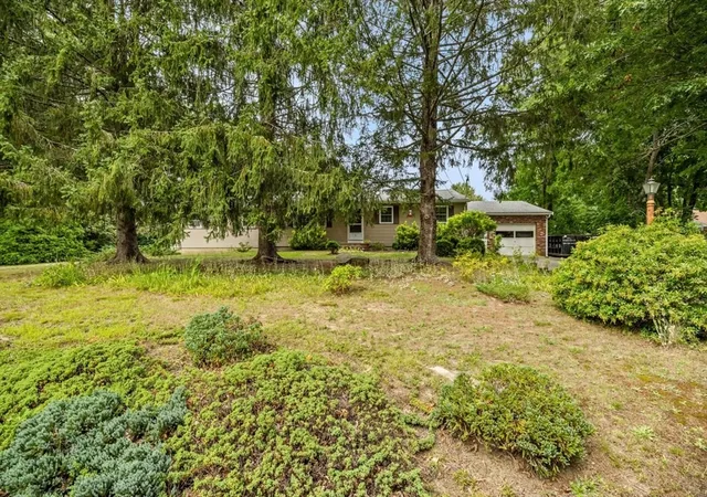 Photo 3 of Sale Pending at 7 Crocker St, Middleboro, MA 02346 | MLS# 73569439 | Listing updated on 2026-09-04