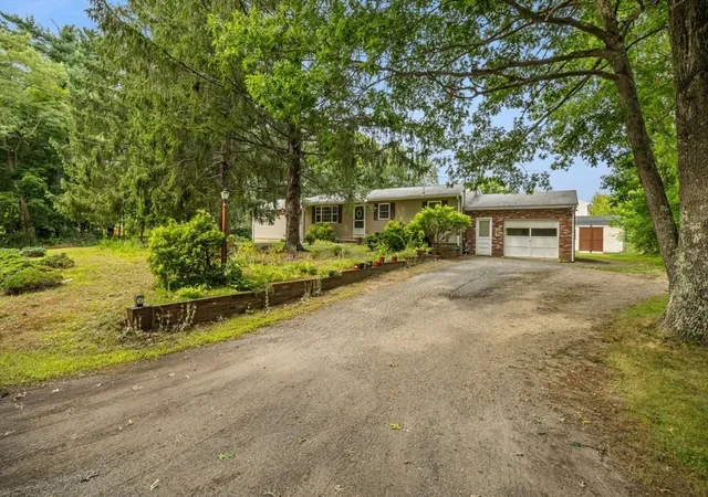 Photo 4 of Sale Pending at 7 Crocker St, Middleboro, MA 02346 | MLS# 73569439 | Listing updated on 2026-09-04