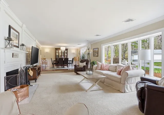 3rd image of 167 South Street, Carlisle, MA 01741 | MLS# 73513427