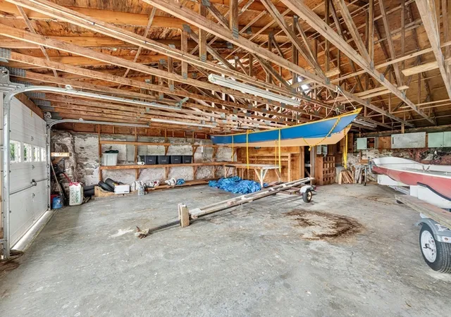 39th image of 177 Howland Rd, Westport, MA 02790 | MLS# 73494747