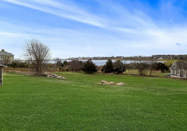 4th image of 177 Howland Rd, Westport, MA 02790 | MLS# 73494747