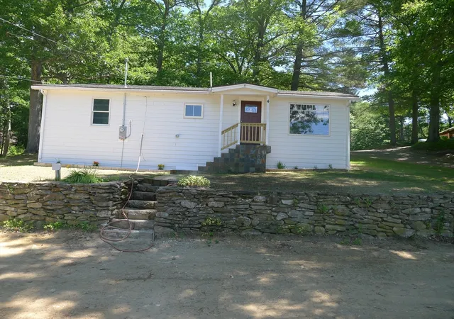 Homes for sale in Charlton, MA | 4 Cranberry Meadow Shore Rd, Charlton, MA 01507 | MLS# 73538532