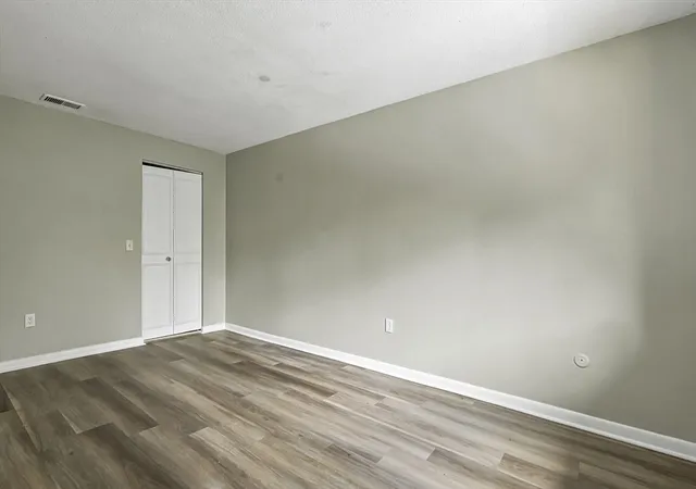 2nd image of 59 School St, Northborough, MA 01532