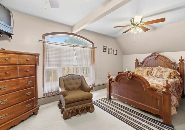 4th image of 52 Florence St, New Bedford, MA 02740 | MLS# 73555095