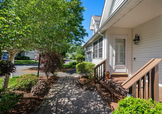 Homes for sale in Ashland, MA | 18 Haven Way #18, Ashland, MA 01721 | MLS# 73533374