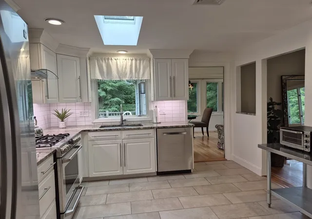 Homes for sale in Southborough, MA | 1 Tara Rd, Southborough, MA 01772 | MLS# 73546294