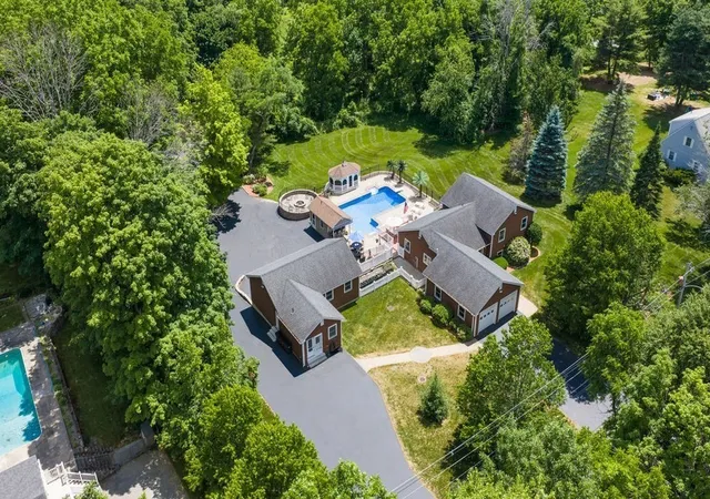 Homes for sale in Amesbury, MA | 4 Fern Avenue, Amesbury, MA 01913 | MLS# 73538760