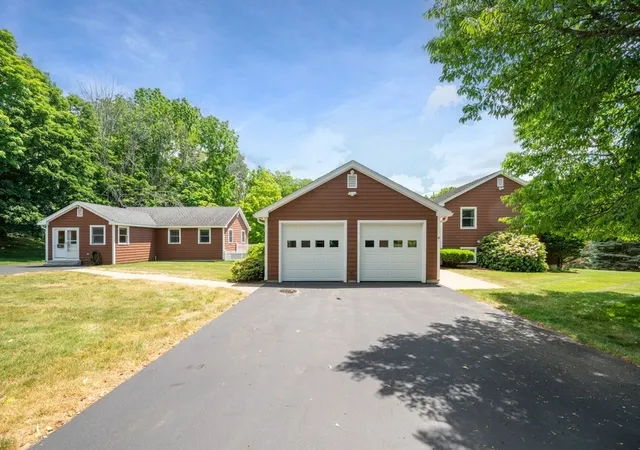 Homes for sale in Amesbury, MA | 4 Fern Avenue, Amesbury, MA 01913 | MLS# 73538760