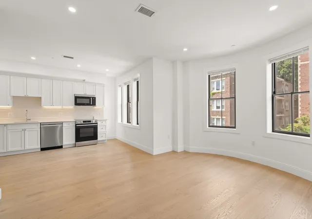 2nd image of 32 Orkney Road #2, Brighton, MA 02135 | MLS# 73561059