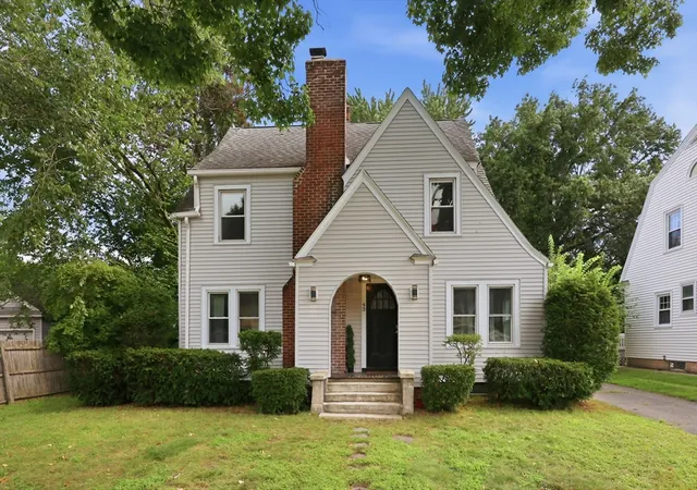 Photo 1 of Single family home for sale at 43 Eddywood St, Springfield, MA 01118 | MLS# 73569013 | Listing updated on 2026-08-31