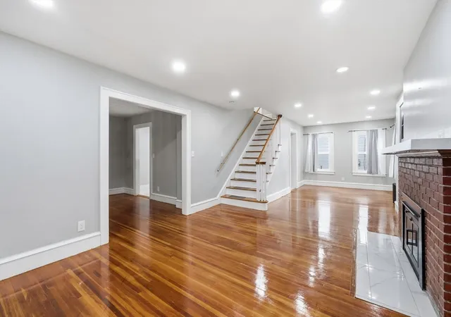Photo 3 of Single family home for sale at 43 Eddywood St, Springfield, MA 01118 | MLS# 73569013 | Listing updated on 2026-10-28
