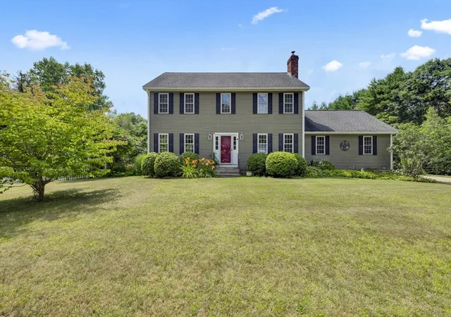 2nd image of 1 Deer Run Rd, Spencer, MA 01562 | MLS# 73554244