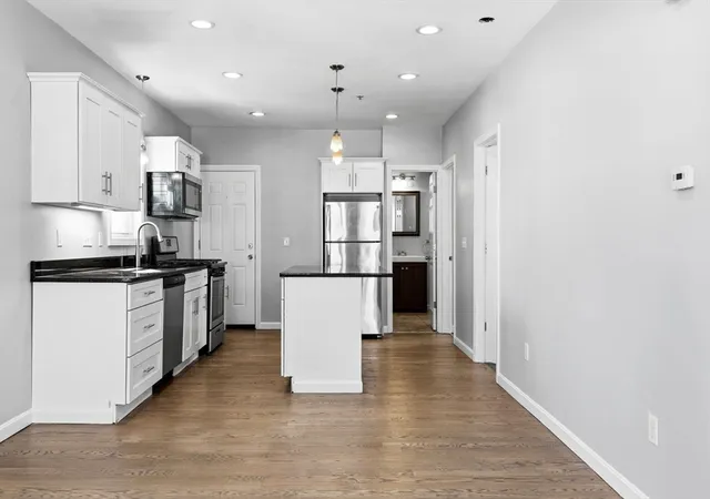 2nd image of 7 Ward St, Lynn, MA 01902 | MLS# 73549163