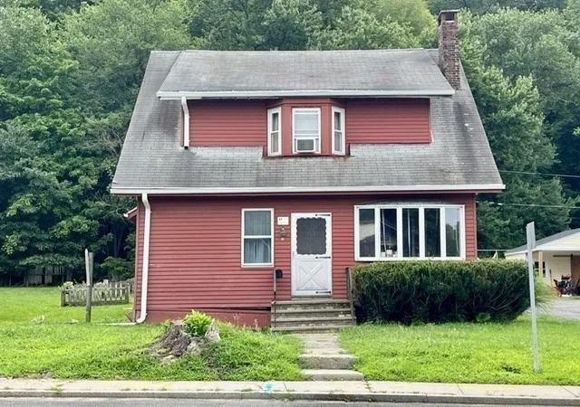 29th image of 83 Lamb St, South Hadley, MA 01075 | MLS# 73560988