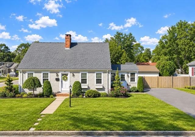 Photo 1 of Sale Pending at 189 Adelaide St, New Bedford, MA 02745 | MLS# 73569522 | Listing updated on 2026-09-24