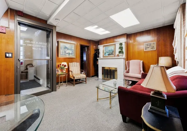 3rd image of 4 Derne Street Condominium, Boston, MA 02114
