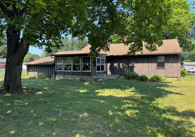 5th image of 20 Pleasant St, Ludlow, MA 01056 | MLS# 73543886