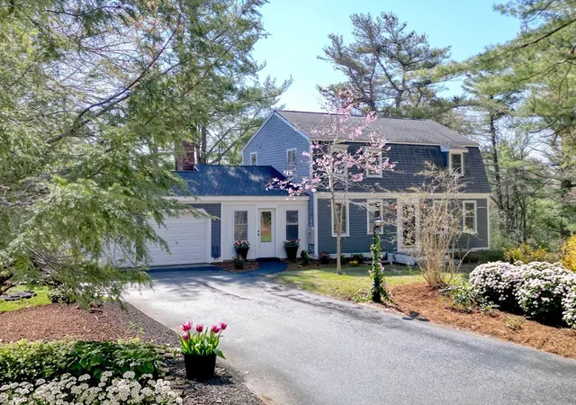 1st image of 10 Anchor Dr, Plymouth, MA 02360 | MLS# 73515965