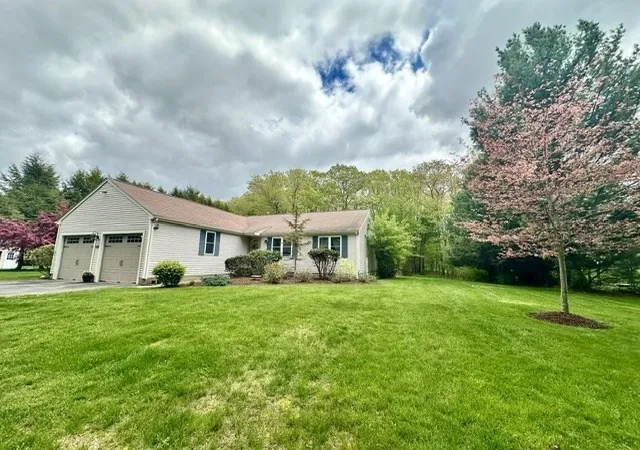 Homes for sale in Attleboro, MA | 112 Smith St, Attleboro, MA 02703 | MLS# 73521088