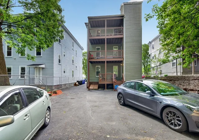 image of 12 Schiller St, Jamaica Plain, MA 02130