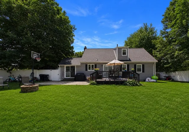 Homes for sale in North Dartmouth, MA | 41 Normand St, North Dartmouth, MA 02747 | MLS# 73549511