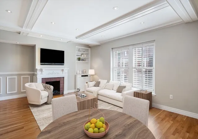 Photo 3 of Condo for sale at 10 Charlesgate E #502, Boston, MA 02215 | MLS# 73547770 | Listing updated on 2026-09-18