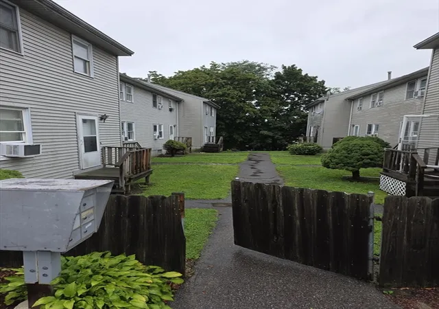 2nd image of 37 Wall St #2C, Worcester, MA 01604 | MLS# 73559097