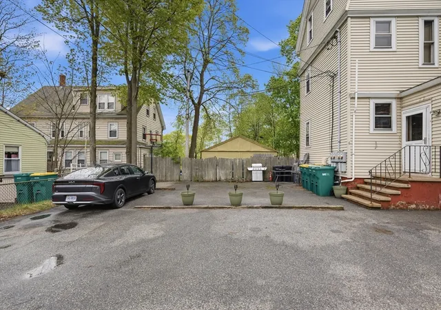 Homes for sale in Woburn, MA | 6 Richmond Park, Woburn, MA 01801 | MLS# 73514254