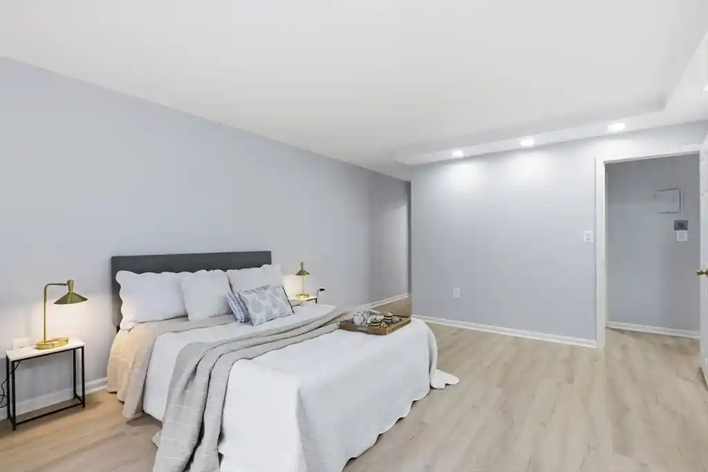 Listing Photo 2 - Condo for sale in 131 Coolidge Ave located at 131 Coolidge Ave, Watertown, MA 02472 - Unit #122