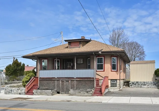 Homes for sale in Medford, MA | 542 Riverside Ave, Medford, MA 02155 | MLS# 73497545